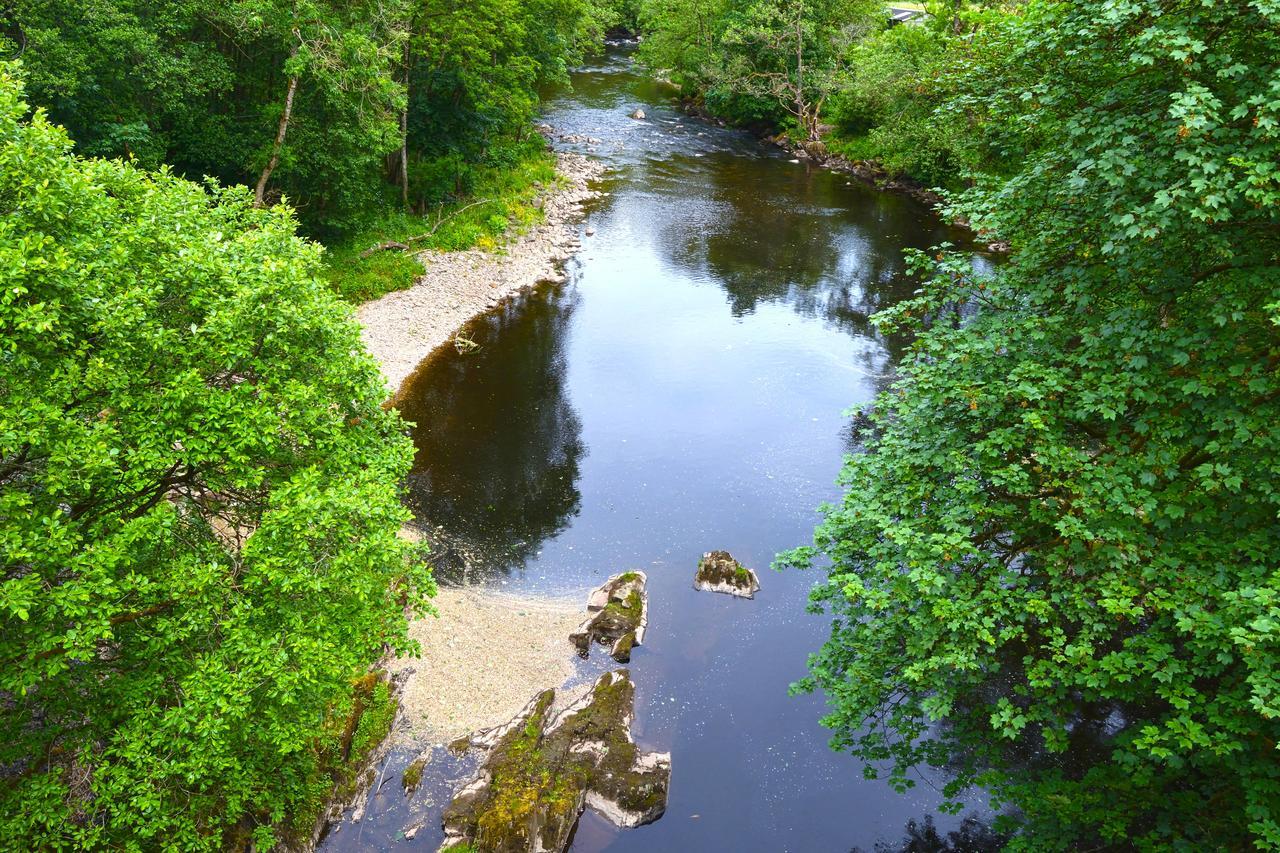 Bridge Of Cally Hotel Buitenkant foto